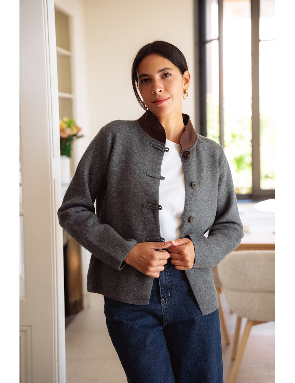 Gilet Paulin - Gilet gris manches longues col tissu marron boutonnage intégral coupe droite - Douze Juin