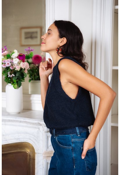 Pull Cesar navy - Pull marine sans manches encolure ronde coupe droite - Douze Juin