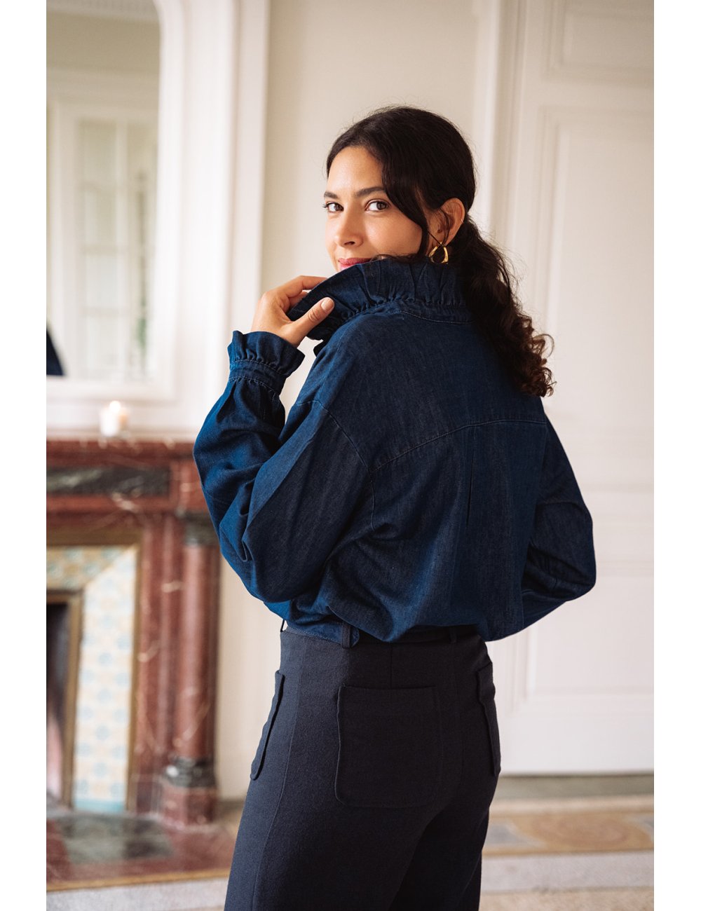Chemise Cléo - Chemise denim manches longues encolure volant boutons-pressions - Douze Juin