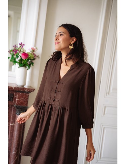 Robe Alba choco - Robe courte marron manches trois-quarts col V brandebourg doublée - Douze Juin