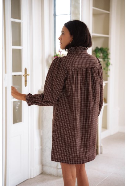 Robe Ambre choco - Robe courte carreaux marrons manches longues col volant - Douze Juin